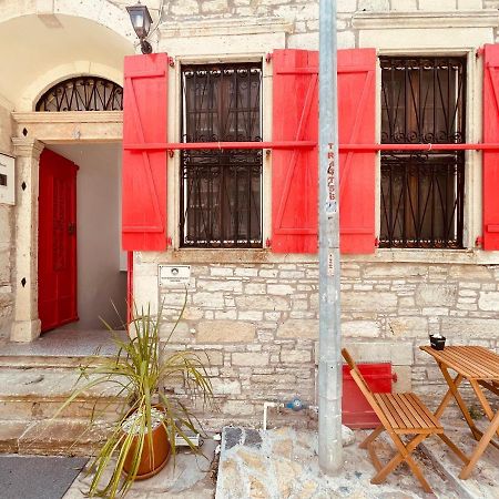 Amphora Rooms Foca Εξωτερικό φωτογραφία