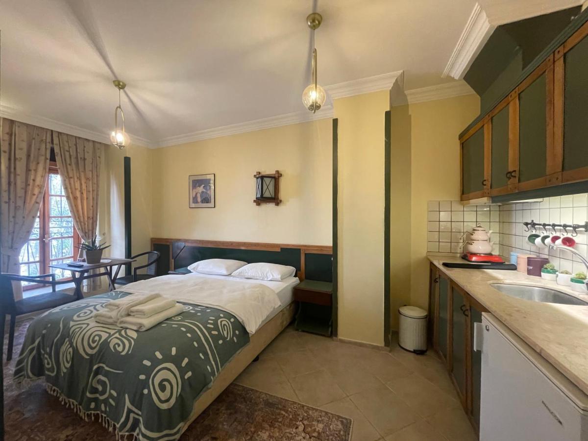 Amphora Rooms Foca Εξωτερικό φωτογραφία